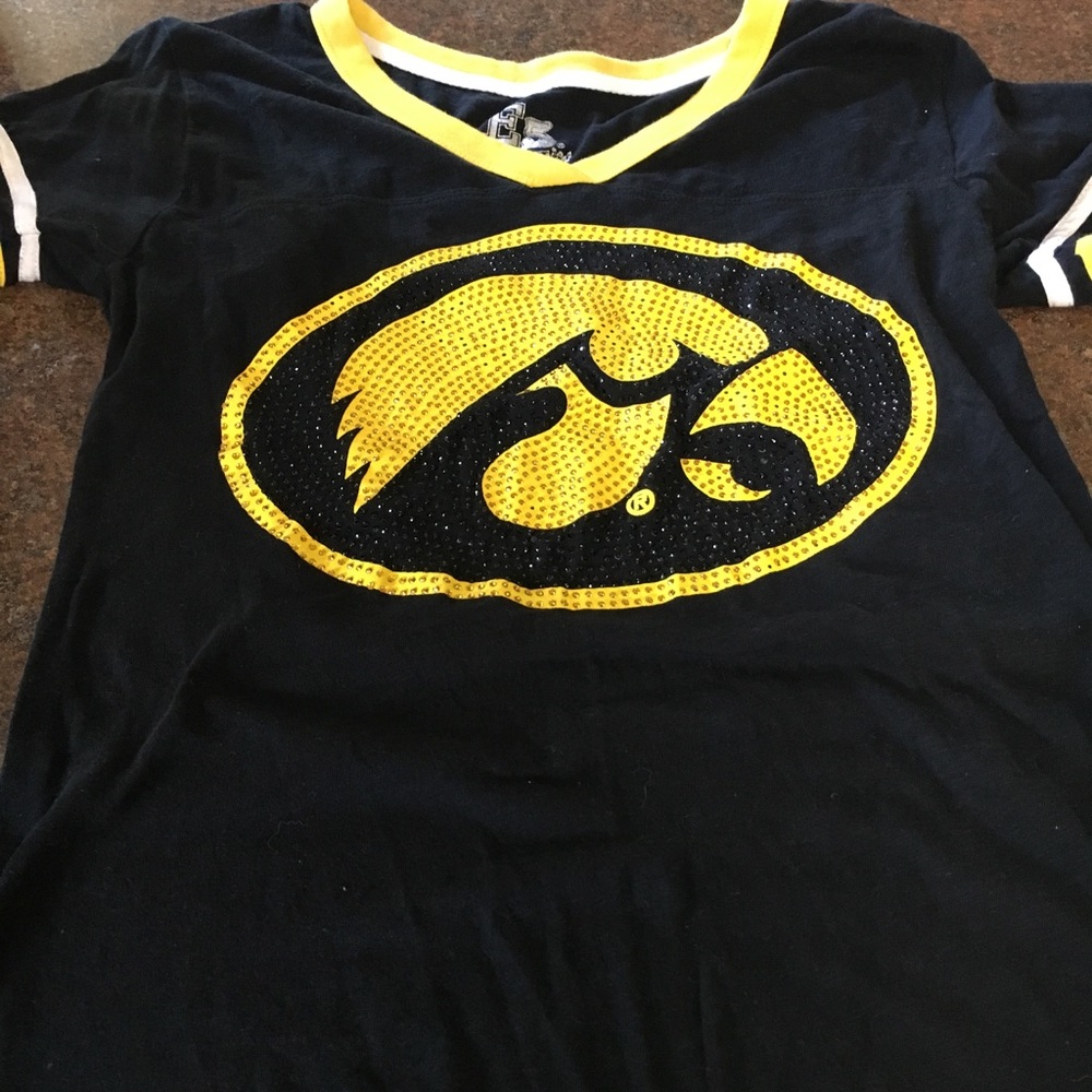 Iowa Hawkeyes shirt